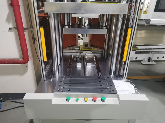 Machine de presse de rotor de moteur pour la presse d'Assemblée, sûre et fiable sûre de moteur de rotor